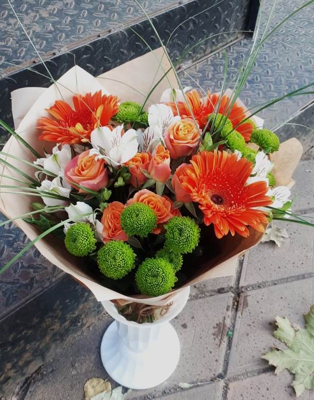 Букет цветов из: Герберы, Хризантемы, Альстромерии и Розы в Комсомольске Ивановской области