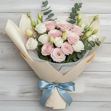 Букет цветов из:  Лизиантусы в Комсомольске Ивановской области