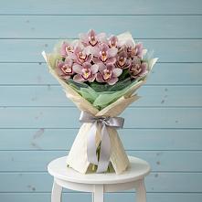 Букет цветов из:  Орхидеи и Розы в Комсомольске Ивановской области
