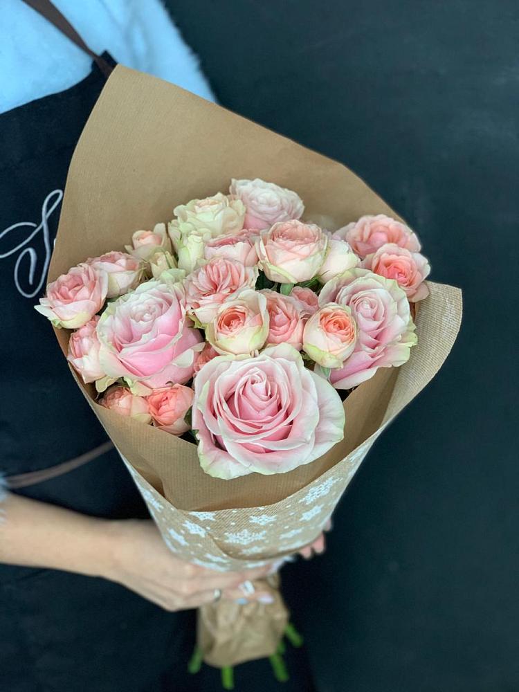 Букет цветов из: Хризантемы и Розы в Комсомольске Ивановской области